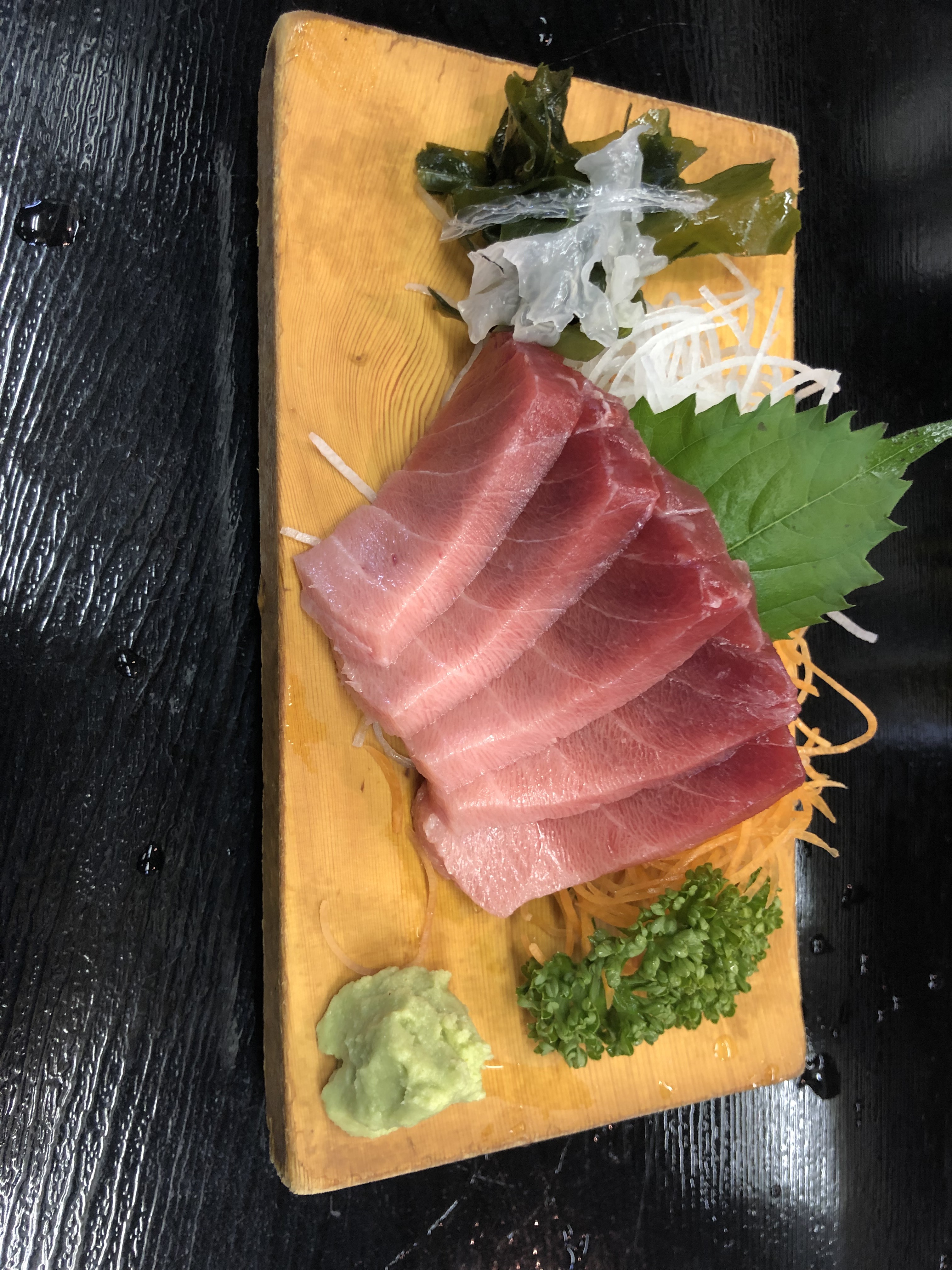 マグロ刺身