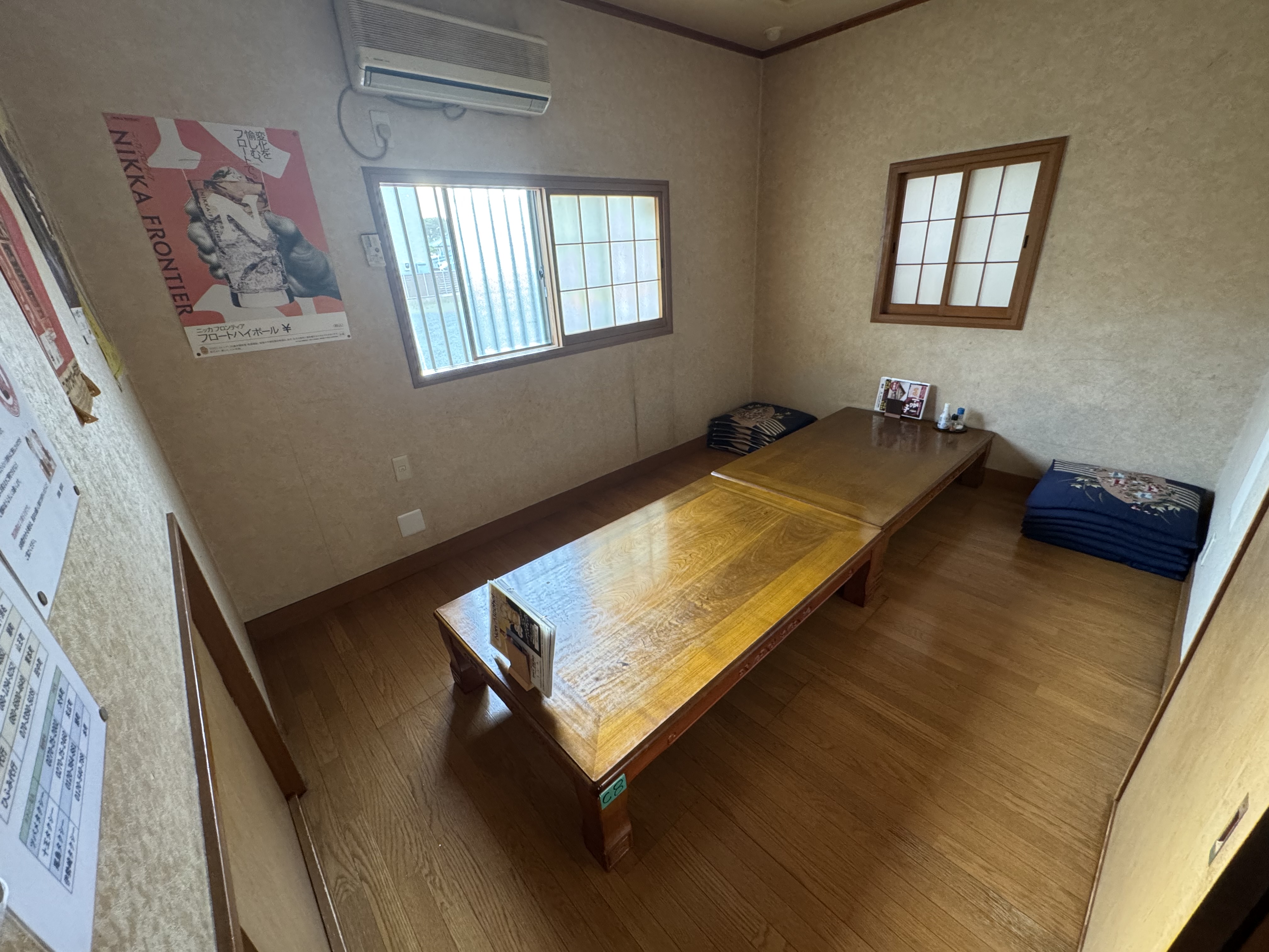 個室（10名）